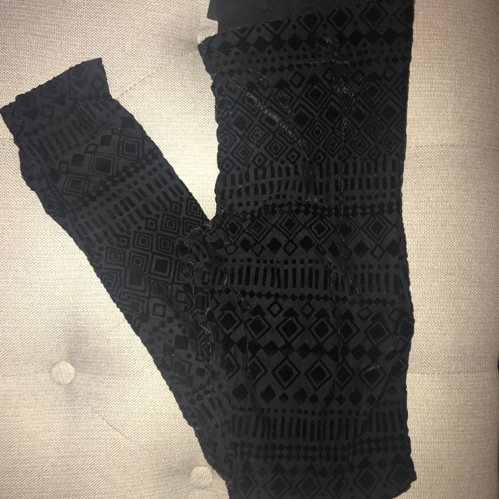 Pattern Mesh Leggings